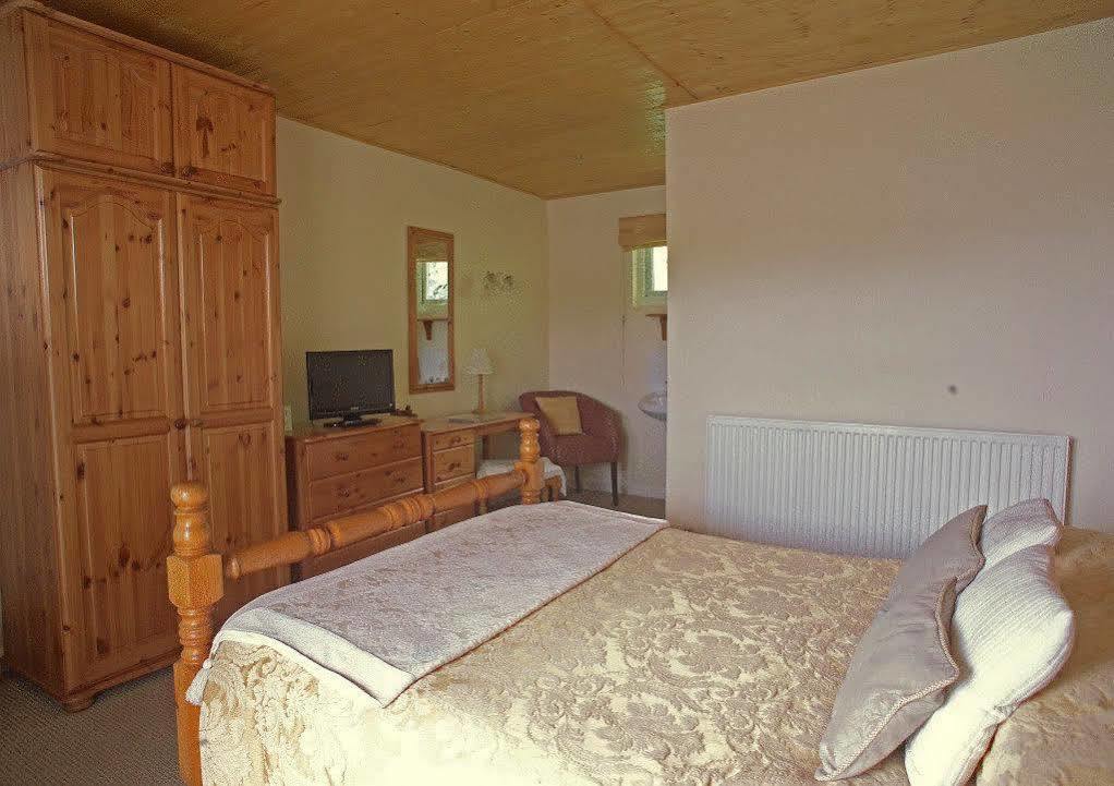 Valley 3*